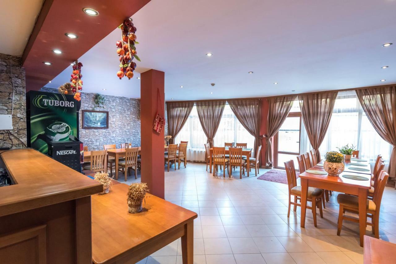 Family Hotel Nadine Bansko Exterior foto